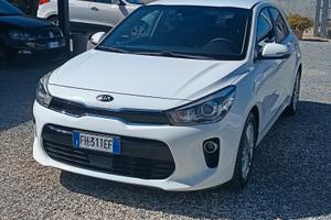 Kia Rio 2017 - 1.0 T-GDi 12V OK NEOP. LB AUTOMOBIL