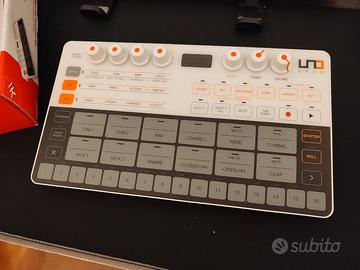 Drum machine IK Multimedia Uno Drum