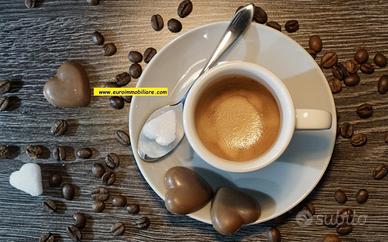 Attività di bar e caffetteria in centro