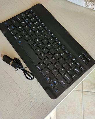 tastiera bluetooth 