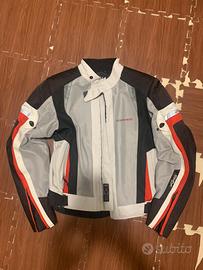 Giacca moto e pantaloni