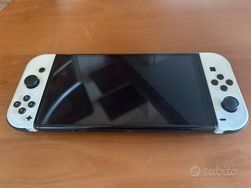 Nintendo  switch oled bianca