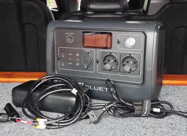 BLUETTI EB70 COMPLETO