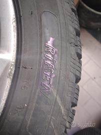Ruote complete+accessori vari peugeot 207 2006