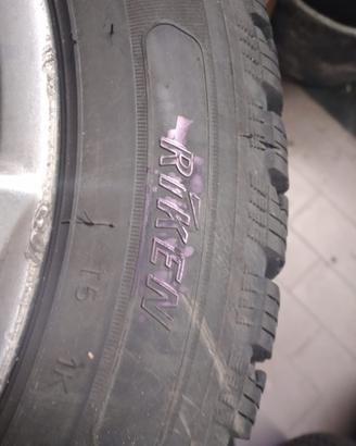 Ruote complete+accessori vari peugeot 207 2006