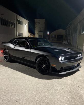 Dodge challenger 3.6