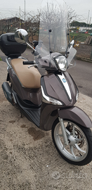 Scooter liberty 150