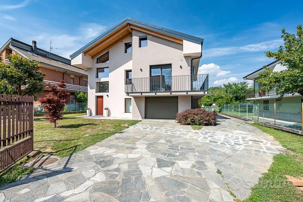 Casa – Bruino, Tetti Griglio - Vista 2