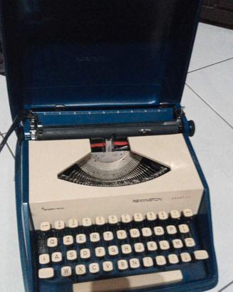 macchina da scrivere 