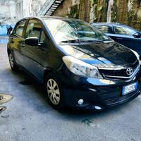 TOYOTA Yaris 1.0 5 porte Lounge