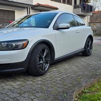 volvo c30 1.6 diesel  80kw 109 cavalli 