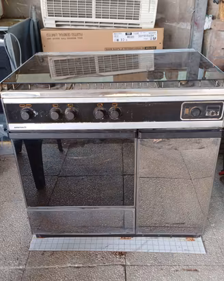 Forno con piano cottura a bombola