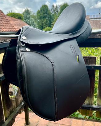 Sella Prestige Roma 16” Pony, salto, dressage