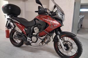 Honda Transalp 700