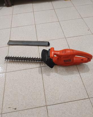 Tagliasiepi Black & Decker GT4245 + 20mt prolunga