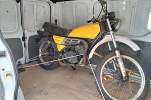 Suzuki TS 250 2 tempi del 1977, no documenti