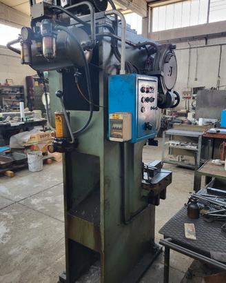 Pressa Roche 30 tonnellate