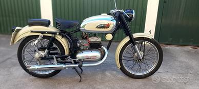 Moto storica Taurus G15