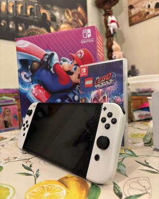 Nintendo switch OLED bianca
