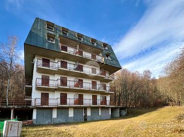 2 LOCALI A MONASTERO DI LANZO