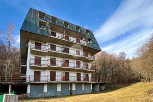 2 LOCALI A MONASTERO DI LANZO