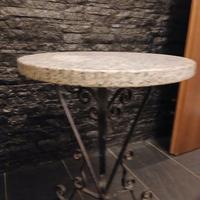 tavolino in marmo