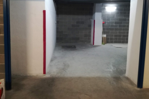 Box auto mq 25 via Ariosto