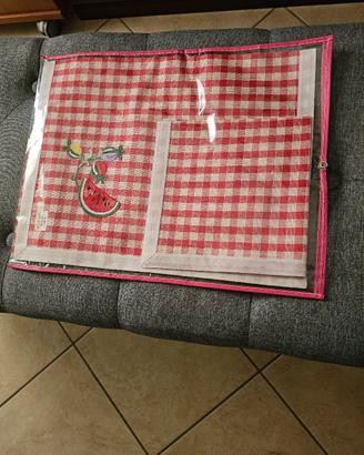 Tovaglietta più tovagliolo da colazione 