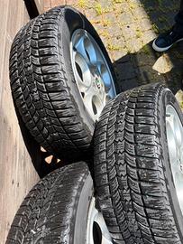 Cerchi in lega alfa romeo