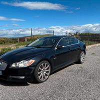 Jaguar XF 2.7D V6 Luxury 2008/ Km 290.000 CON BATT