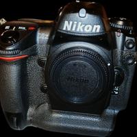 Nikon D2X