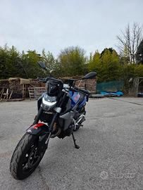 BMW F900R - 2020
