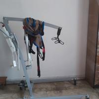 Sollevatore elettrico per anziani o disabili