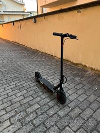 Monopattino Elettrico Vivobike (prezzo trattabile)