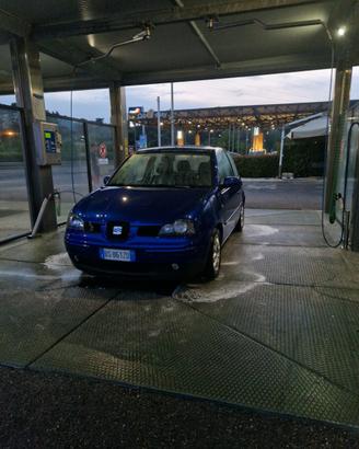 Seat arosa 2001 ok neopatentati
