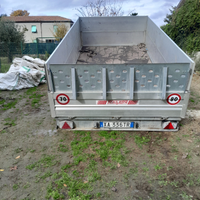 Rimorchio leggero basculante