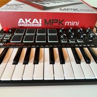 Tastiera midi Akai MPK MINI