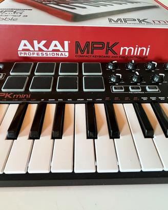 Tastiera midi Akai MPK MINI