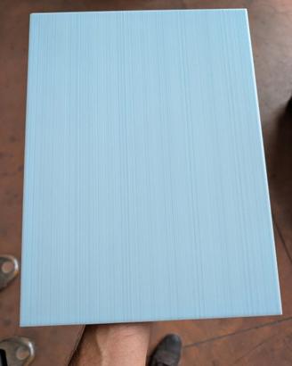 Piastrelle Waikiki Light Blue 25x33,3 Prezzo Stock