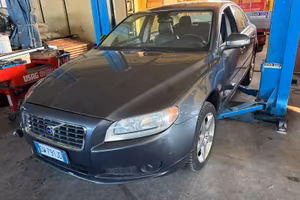 Volvo S80 2.4 D5 205 CV Geartronic Kinetic
