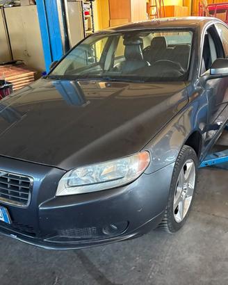Volvo S80 2.4 D5 205 CV Geartronic Kinetic