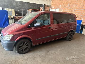 Mercedes Vito Mixto