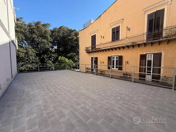 Appartamento di 100 m² con 4 locali a Palermo