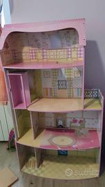 casa delle bambole in legno 