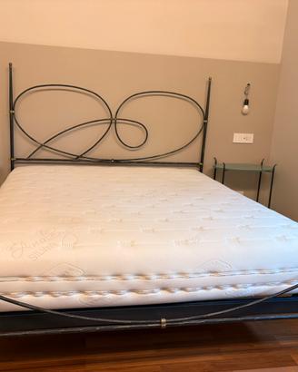 Letto matrimoniale CIACCI  + comodini in vetro