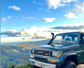 Toyota land cruiser lj70