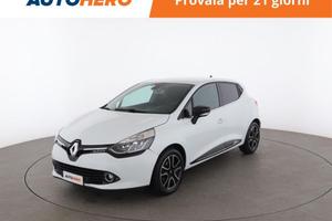 RENAULT Clio AN19387