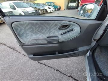 PANNELLI ANTERIORI PER SUZUKI GRAND VITARA 2001