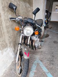 Suzuki GS 550