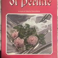 Libri lavori con perline